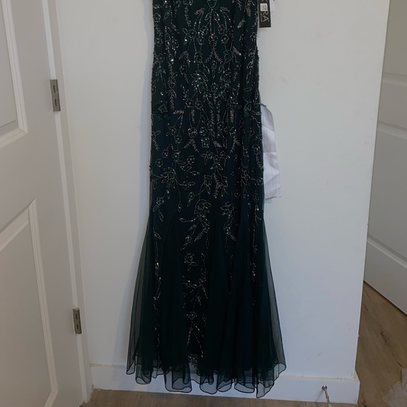 J Kara Beaded Long Dress with Scarf - Picture 6 of 7